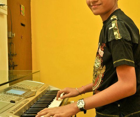 Music Classes for keyboard, Guitar, Piano