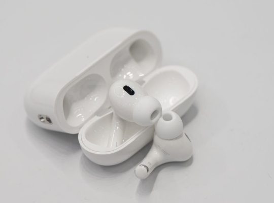 AirPods Pro Price in Pakistan